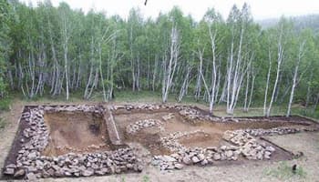 Ноён уулын булш